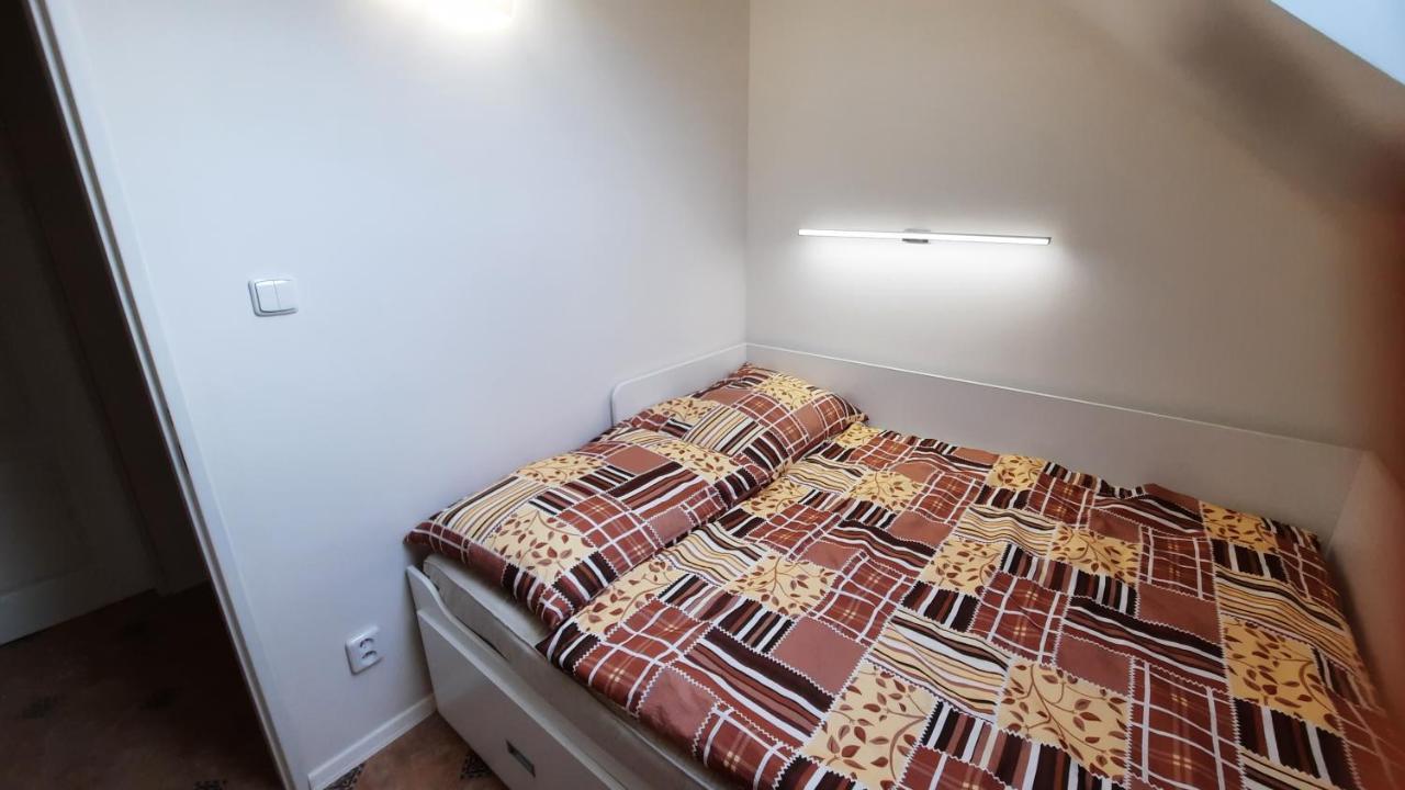 Landhaus Podkrovi V Jihoceskem Statku *