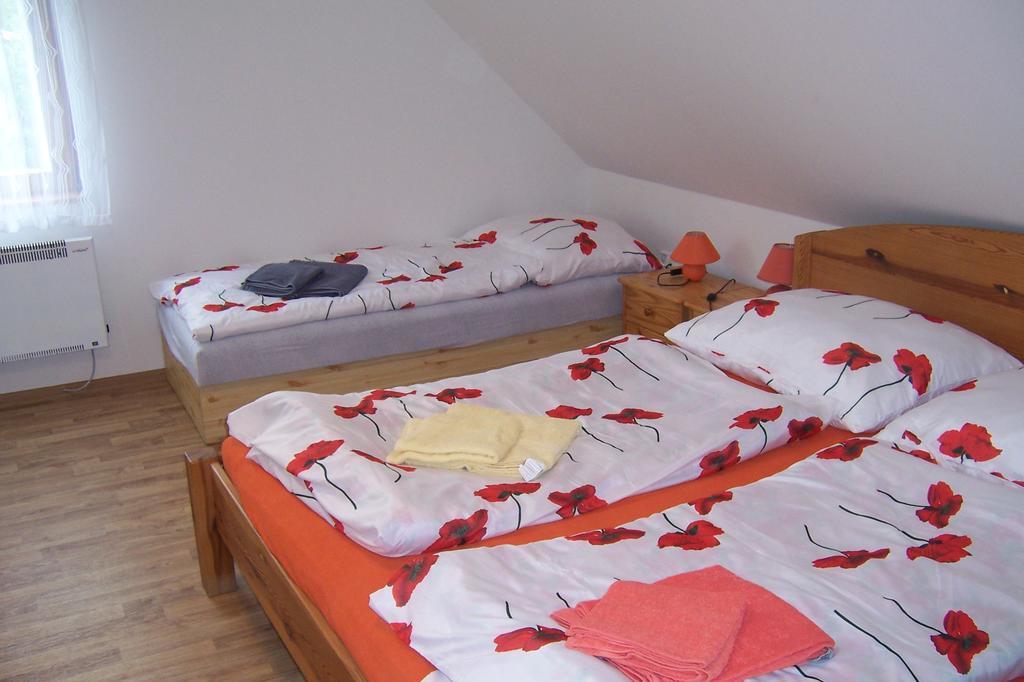 Podkrovi V Jihoceskem Statku Landhaus